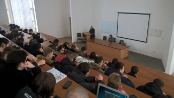 Погляд в минуле - до 100-річчя О.В. Тканка